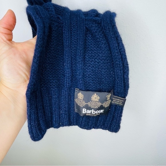 Barbour Blaydon Cable Knit Scarf - Naval Marl - Picture 10 of 11